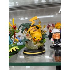 Pokemon - Pikachu Özel Efekt Diorama Figür (Replika) 